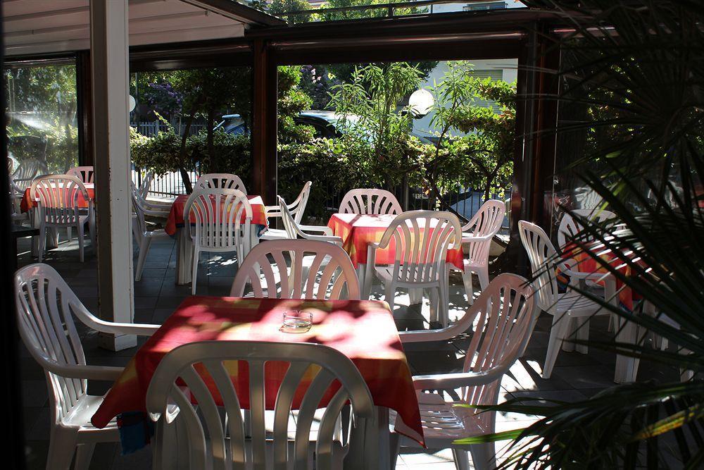 Hotel Apis Rimini